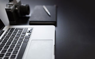 乐鱼集团-狮子伊布对上猫 失点后让点 进球意难平